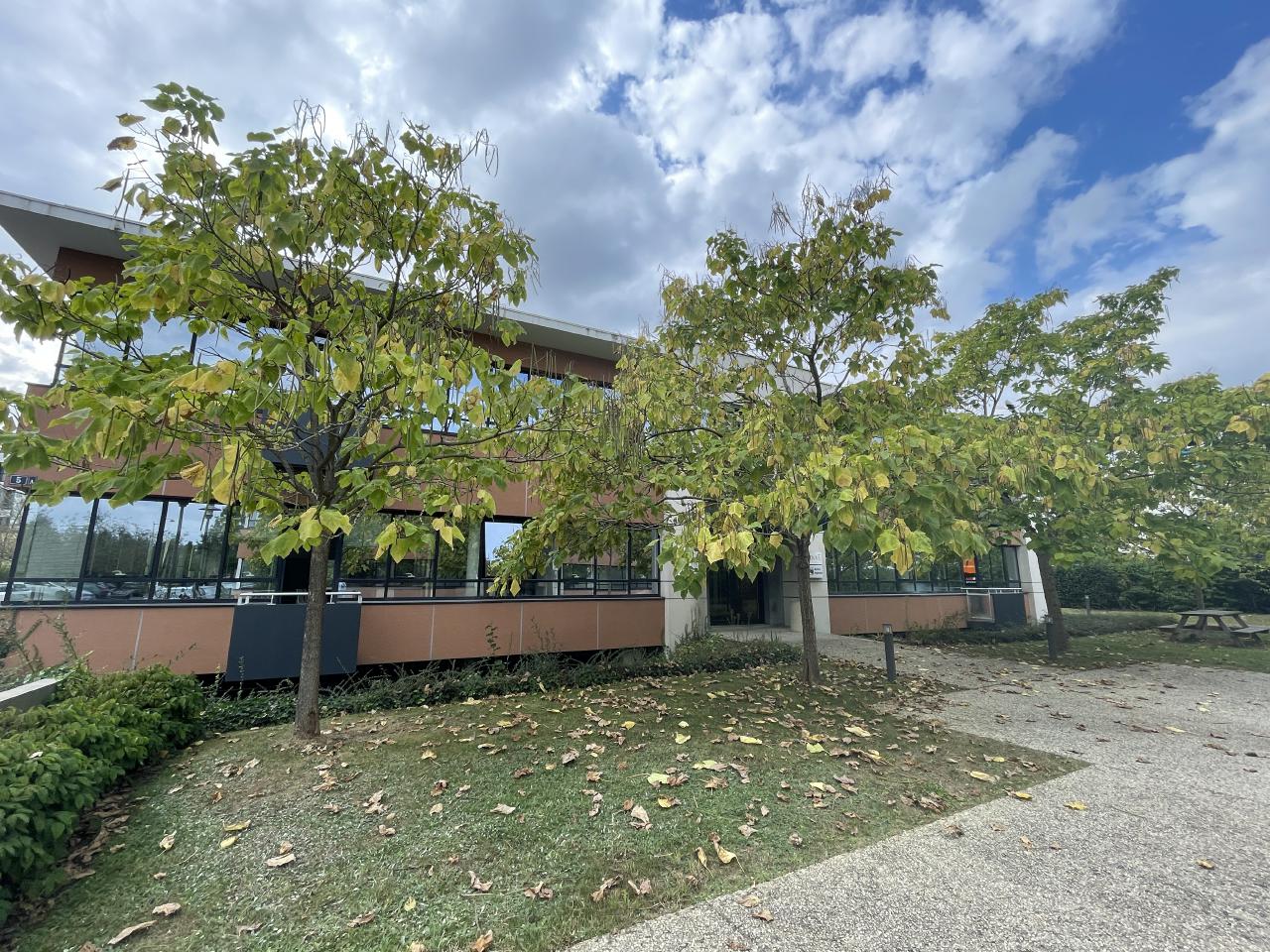 Bureau Rennes 450m² Location bureau Rennes Ille-et-Vilaine OLBUR2315161 1